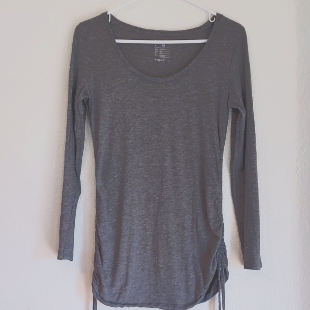 Long sleeve Gap Maternity tee